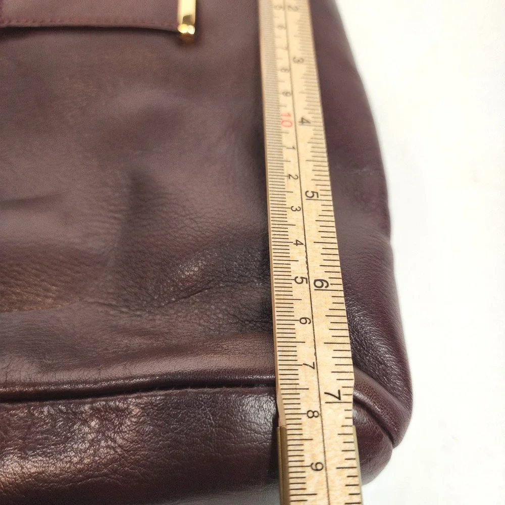 Etienne Aigner Burgundy Leather Crossbody Bag Gold Hardware Vintage Style